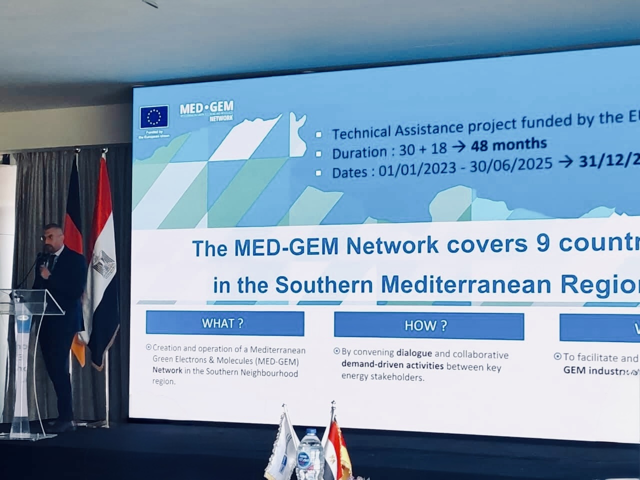 Within this context, the MED-GEM Network, funded by the European Union, actively contributed to the dialogue by engaging with a diverse audience of stakeholders from the energy and industrial sectors, through the intervention of Ali Habib, MED-GEM Country Correspondent for Egypt, who presented the Network’s activities and its support to the development of renewable energy and low-carbon hydrogen ecosystems.
