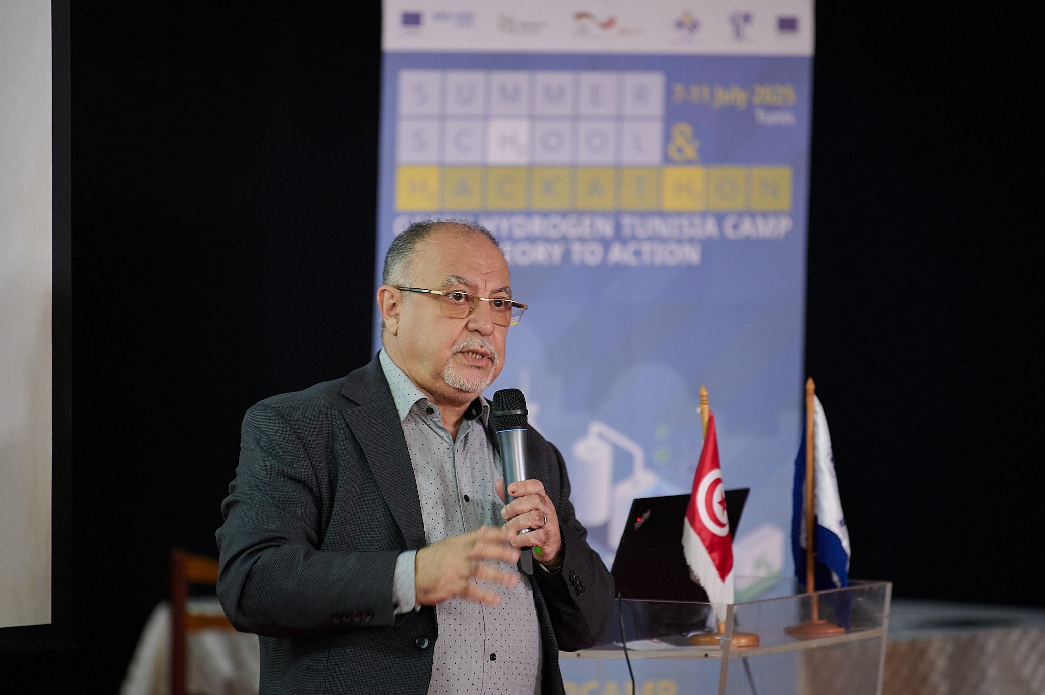 Dr. Mustapha Taoumi