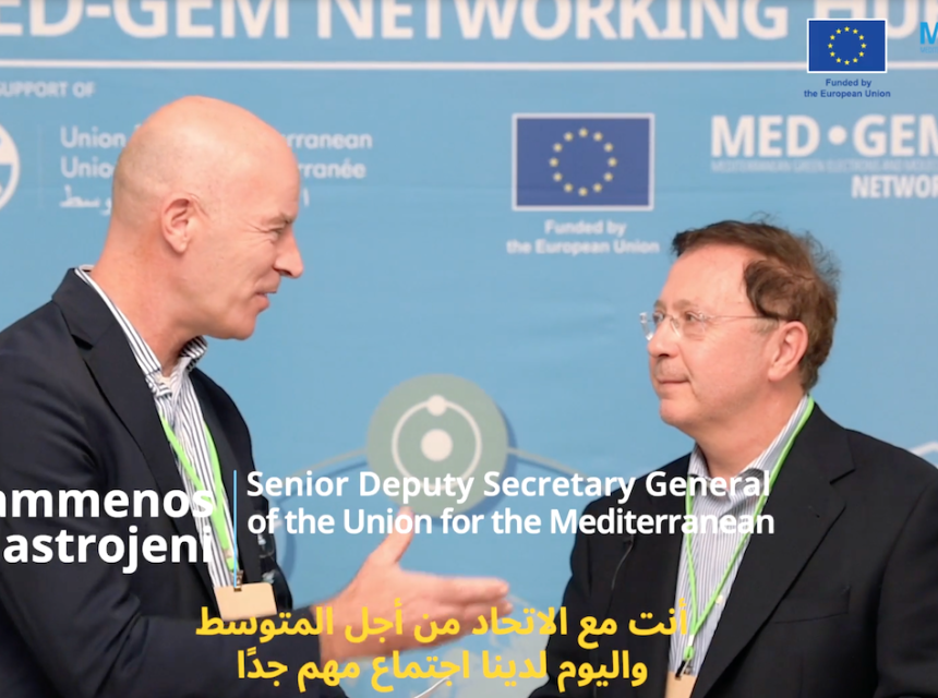 Frank Wouters s'est entretenu avec Pr. Grammenos Mastrojeni, Secrétaire Général Adjoint Principal de l'UpM. Leur conversation a exploré les complexités et les perspectives futures de l'hydrogène vert, son financement, et le paysage plus large des énergies renouvelables dans la région.